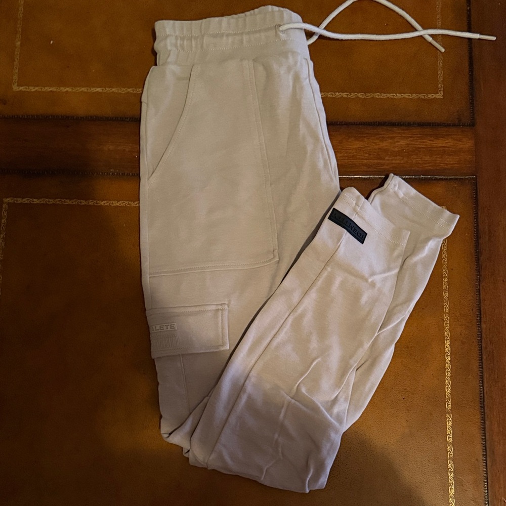 Alphalete Men's Cream Joggers